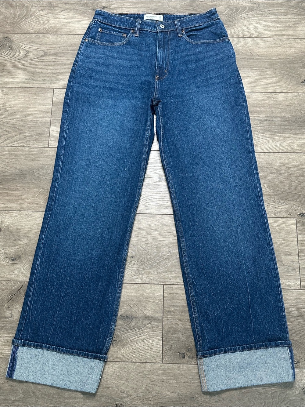Abercrombie & Fitch The 90’s Relaxed High Rise Curve Love Blue Jeans 30 Long